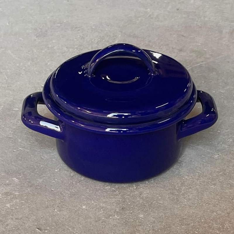 Tencerede fazla kalan gıdayı buzdolabına kaldırma aşamasında üstüne az miktar sıvı yağ dökerseniz gıda mini tencere tabanına yapışmayacak ve tekrar ısıtma aşamasında yağ sayesinde kolaylıkla pişecektir. Ayrıca temizlenmesi aşamasında da kolaylık sağlayacaktır.